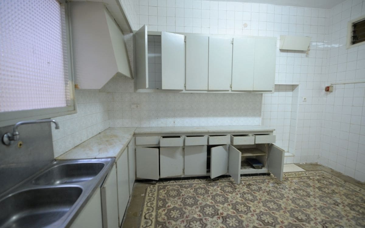 5 soveværelse Rækkehus til salg i Cassa de la Selva - € 210.000 (Ref: 9876772)