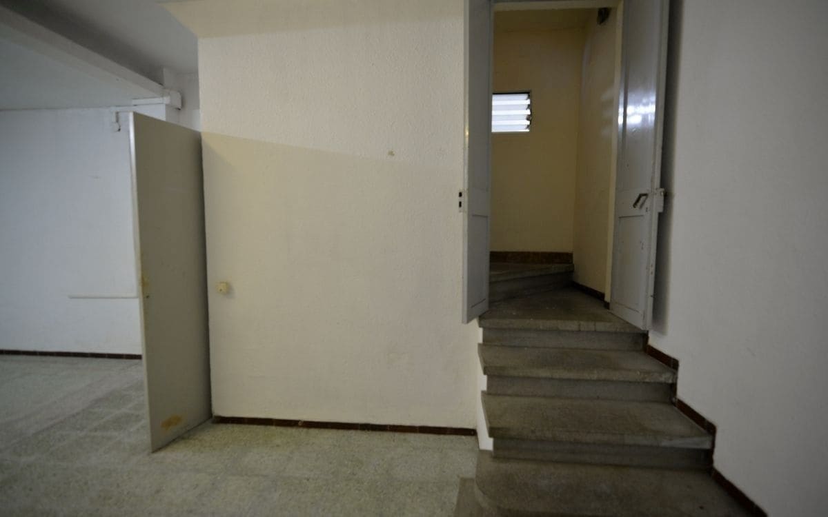 5 soveværelse Rækkehus til salg i Cassa de la Selva - € 210.000 (Ref: 9876772)