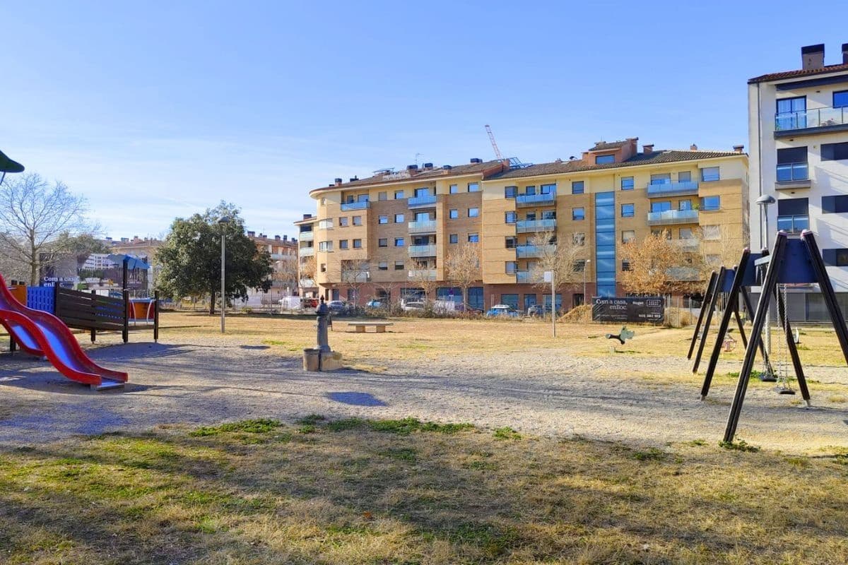 3 makuuhuone Huoneisto myytävänä paikassa Girona kaupunki - 398 000 € (Ref: 9876774)