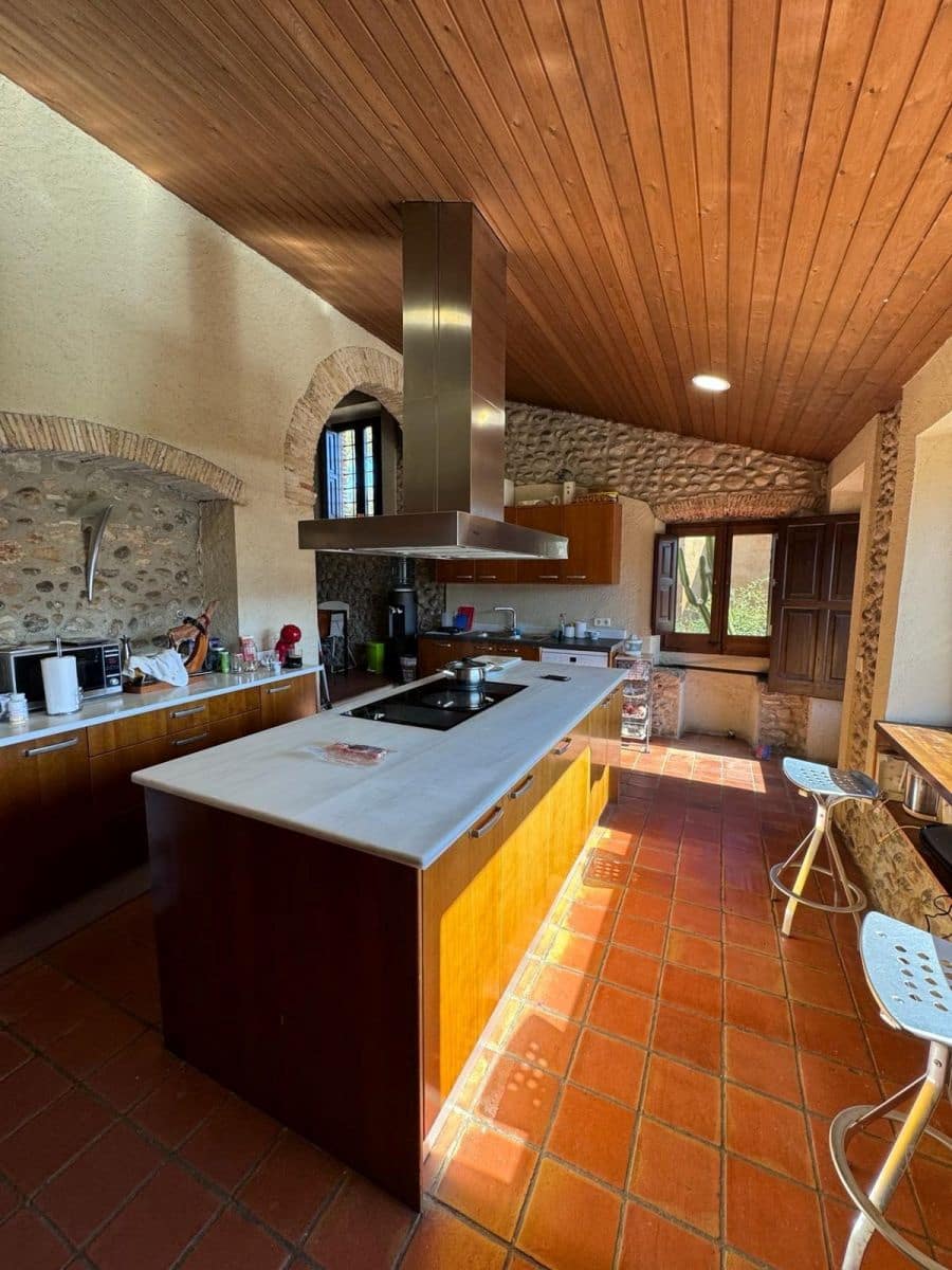 19 chambre Villa/Maison à vendre à Sant Miquel de Fluvia avec piscine garage - 1 900 000 € (Ref: 9876775)