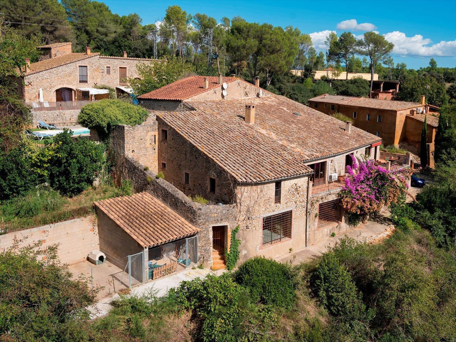 19 chambre Villa/Maison à vendre à Sant Miquel de Fluvia avec piscine garage - 1 900 000 € (Ref: 9876775)