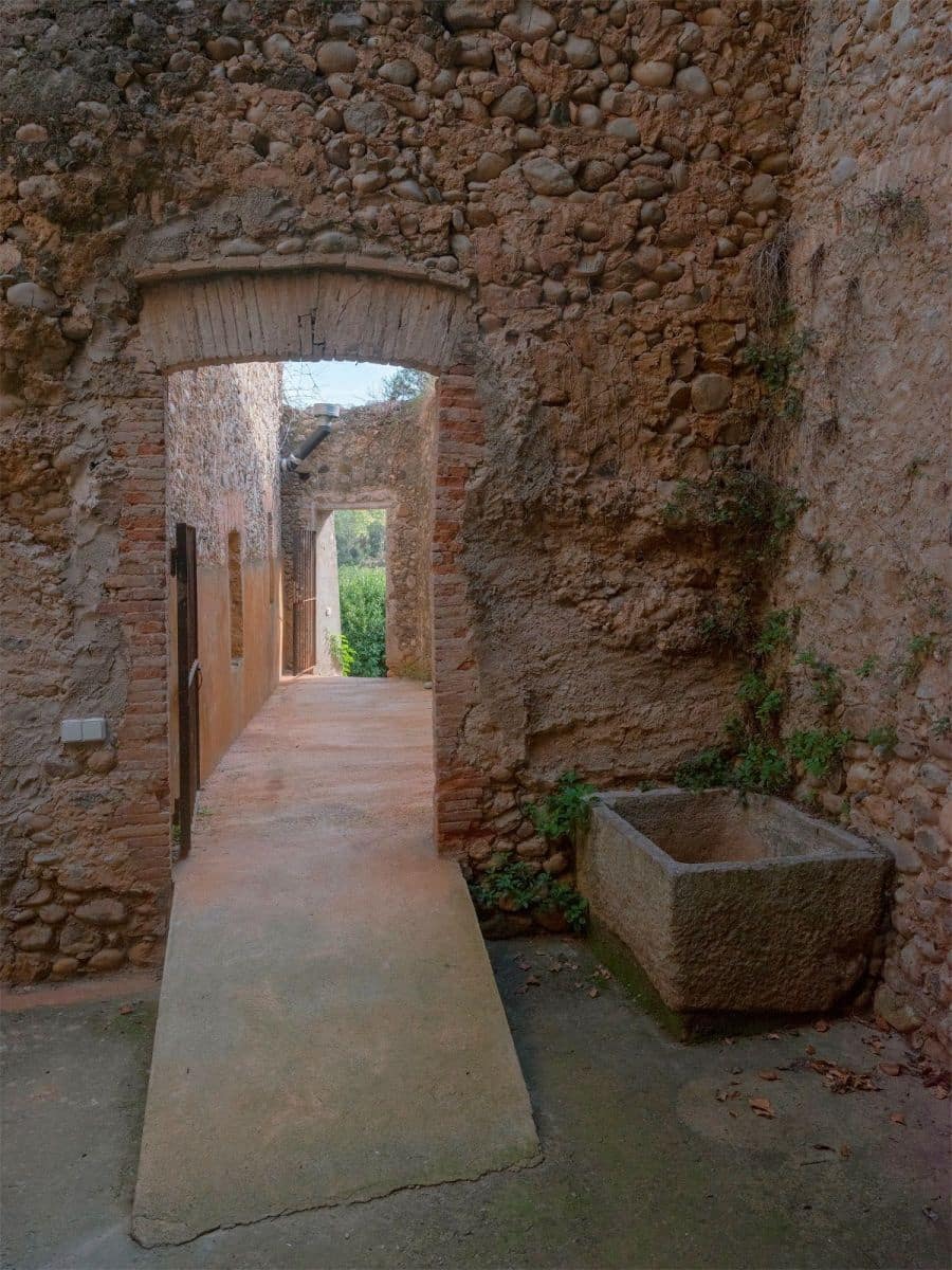 19 chambre Villa/Maison à vendre à Sant Miquel de Fluvia avec piscine garage - 1 900 000 € (Ref: 9876775)