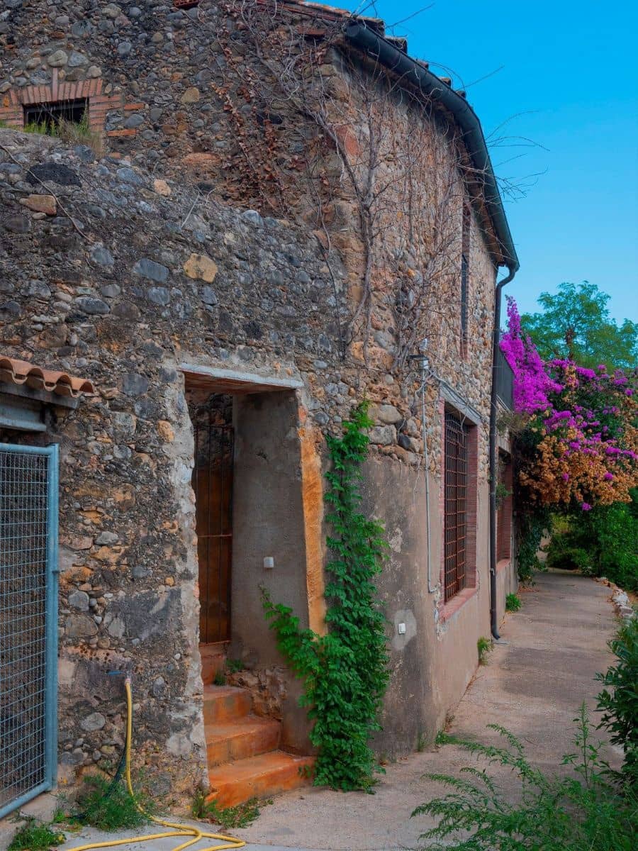 19 chambre Villa/Maison à vendre à Sant Miquel de Fluvia avec piscine garage - 1 900 000 € (Ref: 9876775)