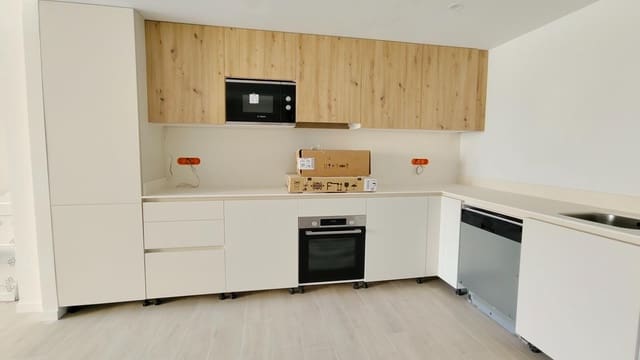 3 camera da letto Appartamento in vendita in Sant Antoni de Calonge, Calonge i Sant Antoni con piscina garage - 310.000 € (Rif: 9876778)