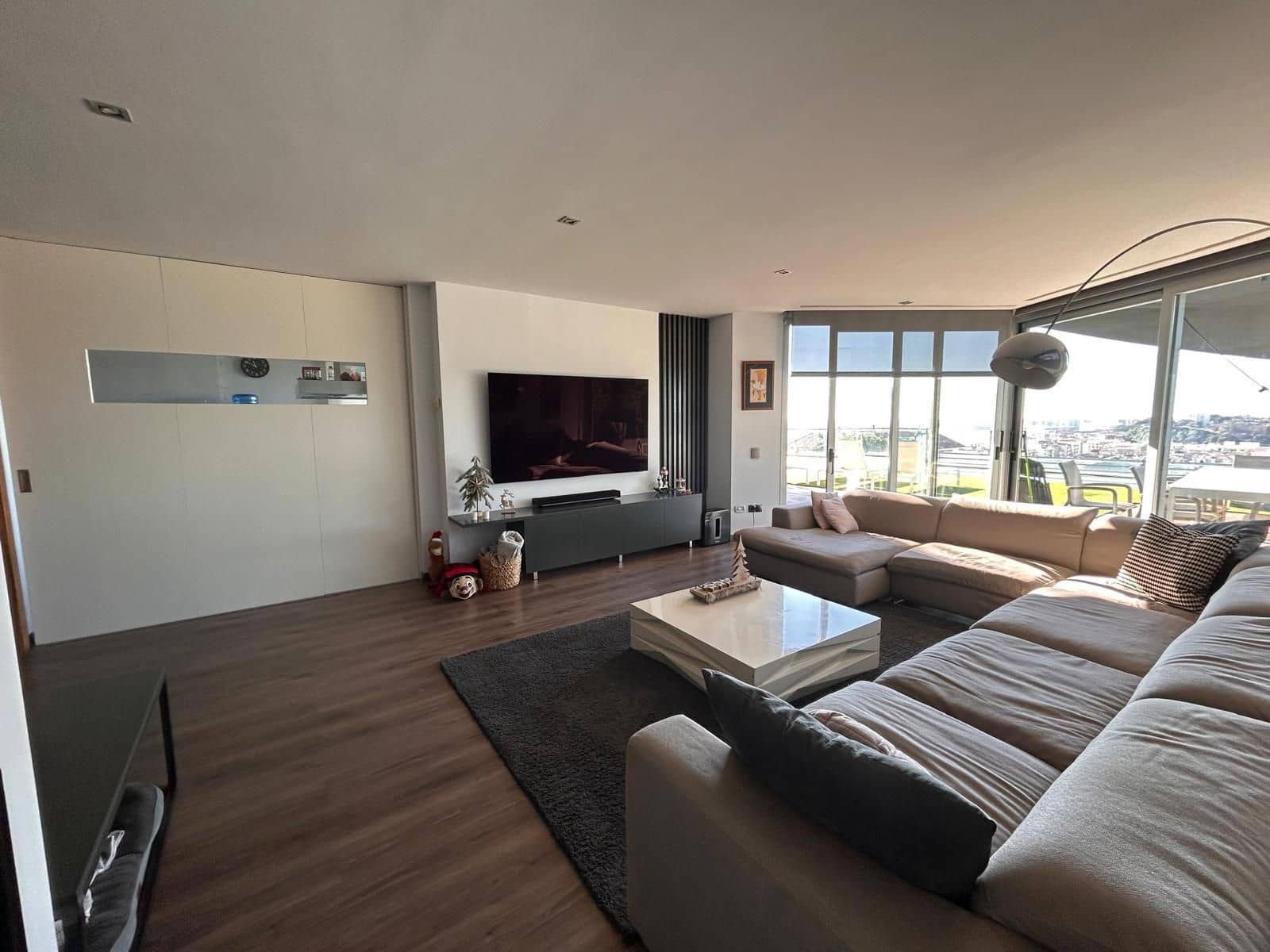 4 chambre Villa/Maison à vendre à Blanes avec piscine garage - 1 950 000 € (Ref: 9876781)