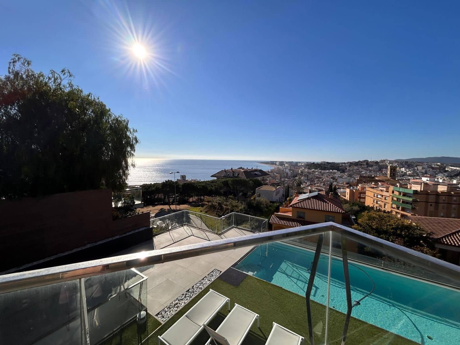 4 chambre Villa/Maison à vendre à Blanes avec piscine garage - 1 950 000 € (Ref: 9876781)