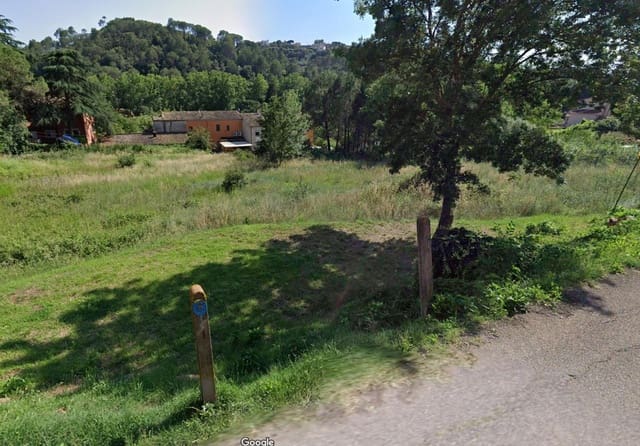 Byggegrund til salg i Girona by - € 395.000 (Ref: 9876782)
