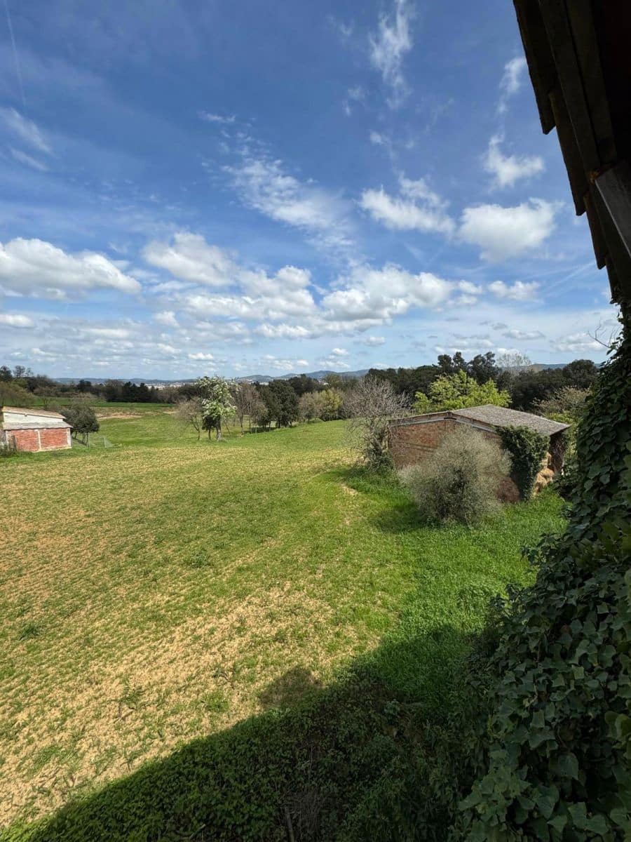 Finca/Landehus til salg i Aiguaviva - € 330.000 (Ref: 9876786)