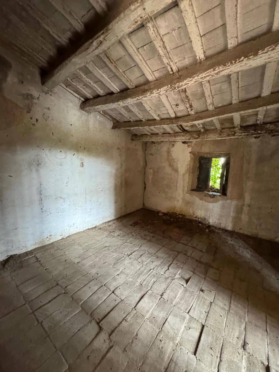 Finca/Landehus til salg i Aiguaviva - € 330.000 (Ref: 9876786)