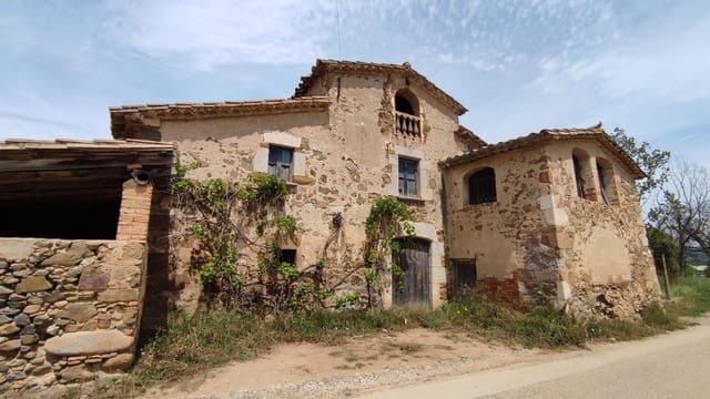 Finca/Landehus til salg i Aiguaviva - € 330.000 (Ref: 9876786)