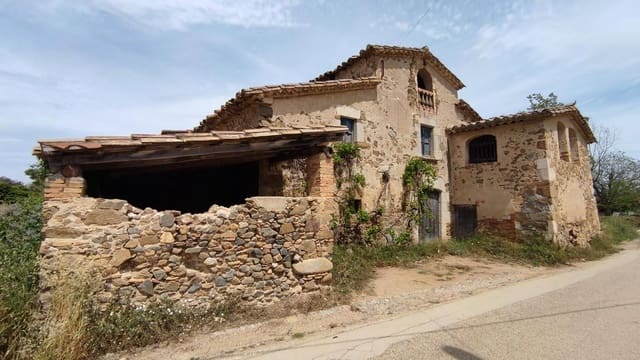 Finca/Landehus til salg i Aiguaviva - € 330.000 (Ref: 9876786)