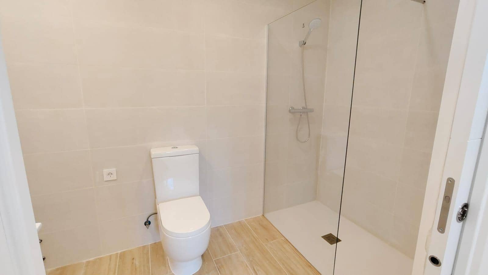 3 quarto Apartamento para venda em Girona cidade com garagem - 407 000 € (Ref: 9876792)