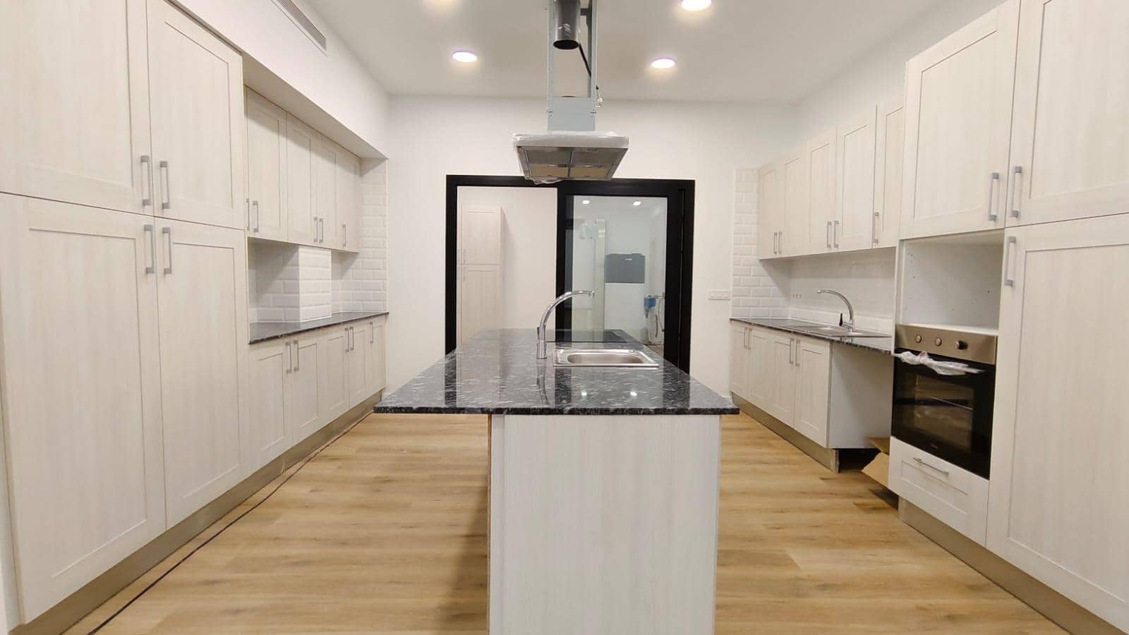 3 quarto Apartamento para venda em Girona cidade com garagem - 407 000 € (Ref: 9876792)