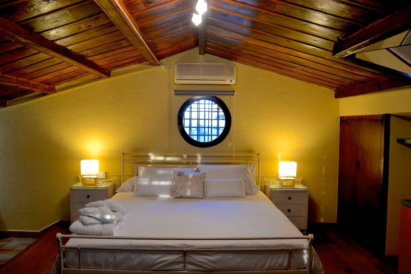 5 bedroom Business for sale in Peralada - € 1,850,000 (Ref: 9876797)