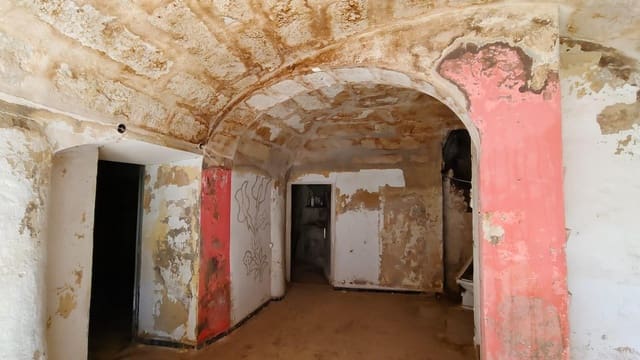 8 soverom Finca/Herregård til salgs i Cornellà del Terri - € 375 000 (Ref: 9876804)
