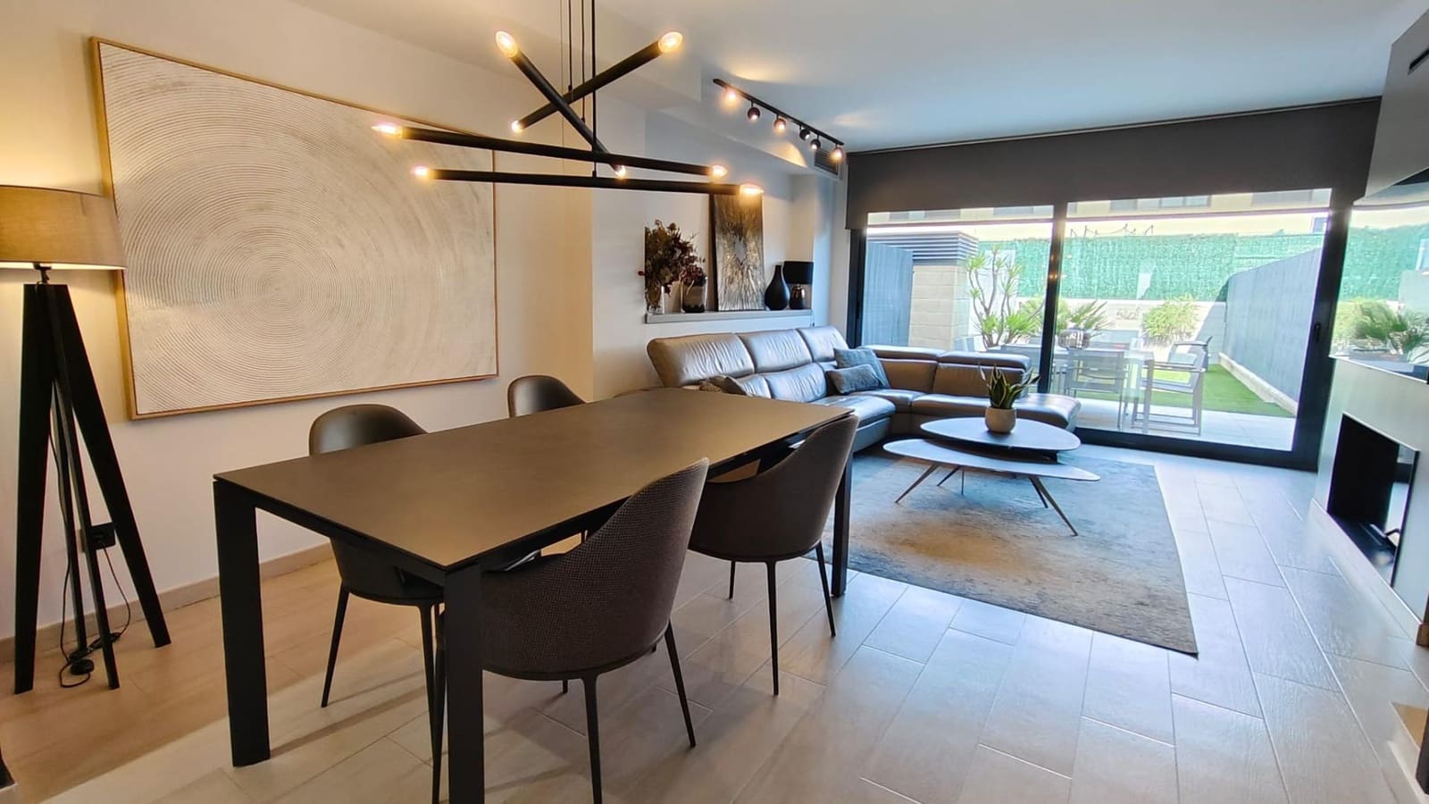 3 soveværelse Rækkehus til salg i Quart med garage - € 498.000 (Ref: 9876805)
