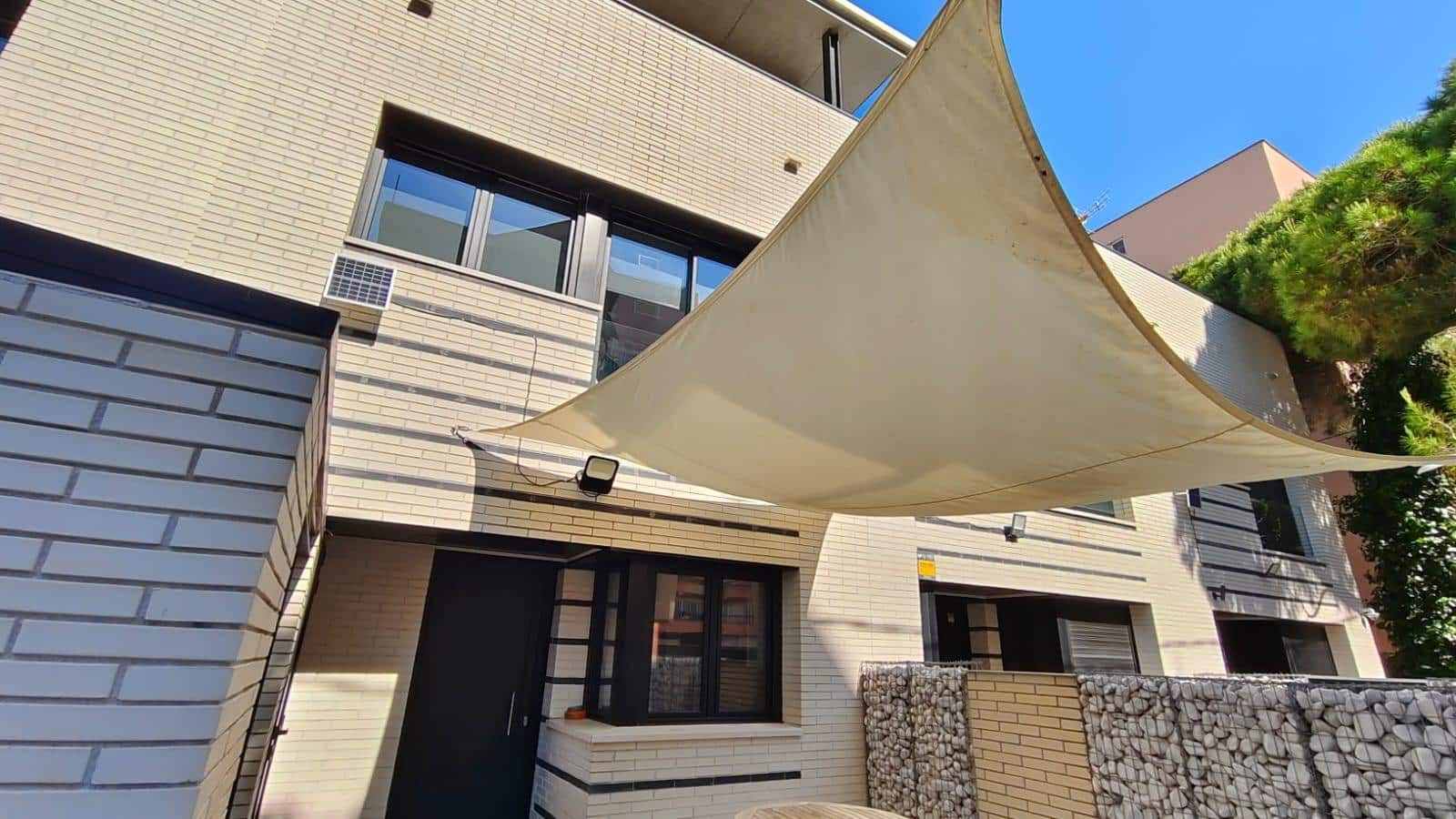 3 soveværelse Rækkehus til salg i Platja d'Aro - € 550.000 (Ref: 9876806)
