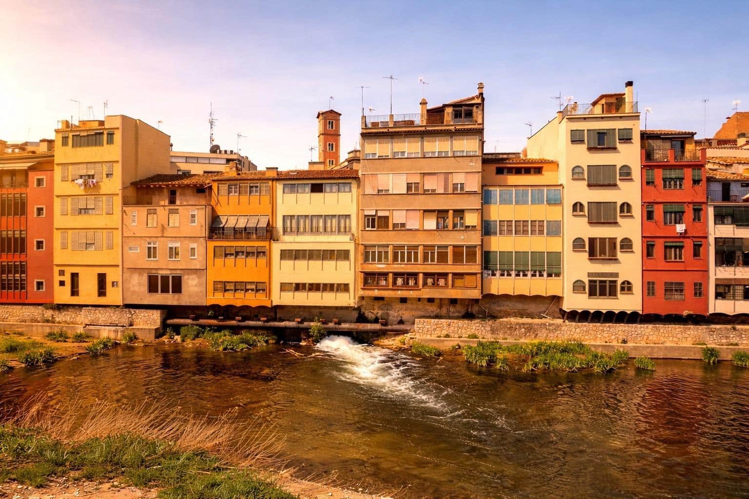 3 bedroom Flat for sale in Girona city - € 498,000 (Ref: 9876808)