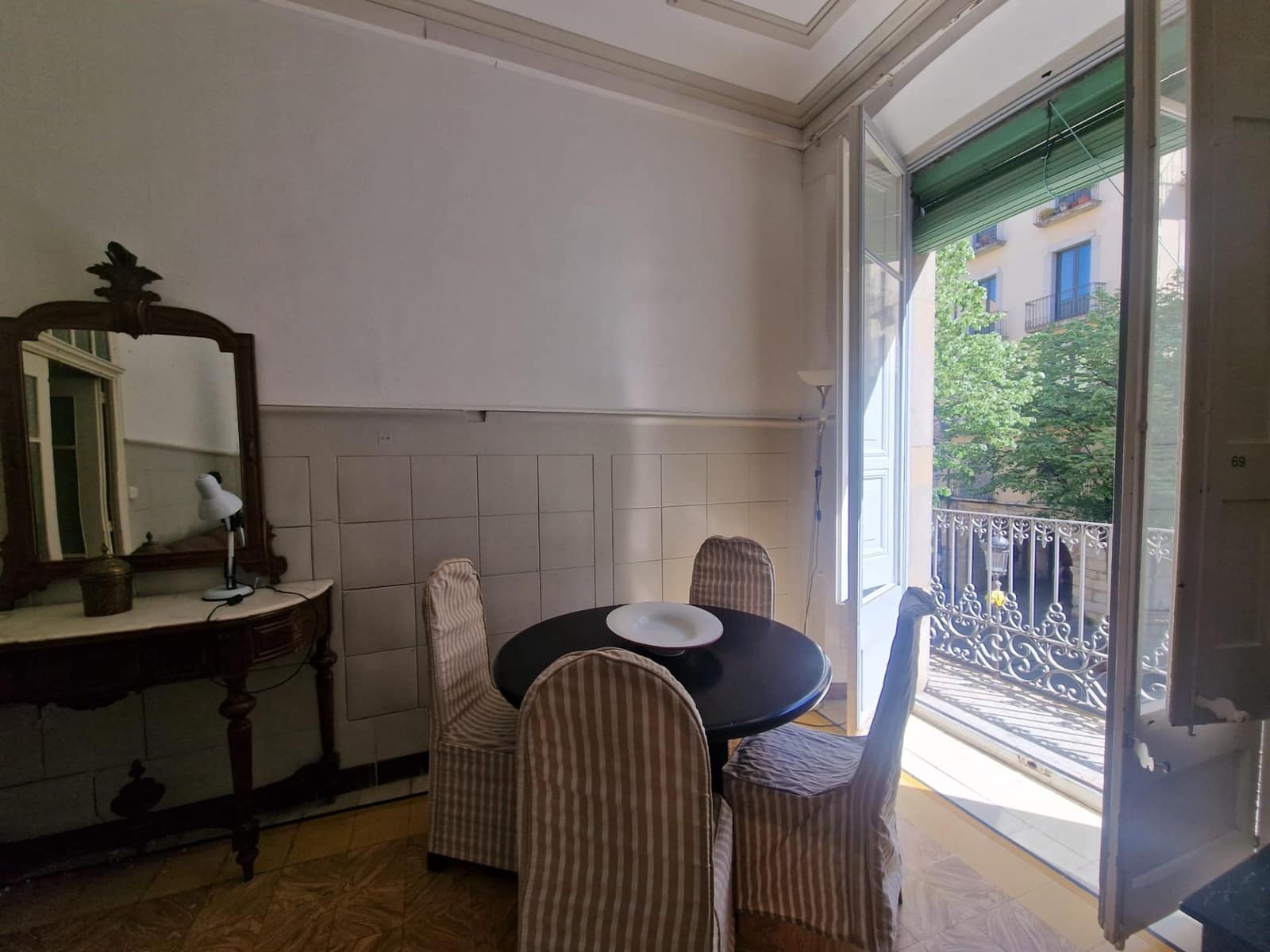 3 bedroom Flat for sale in Girona city - € 498,000 (Ref: 9876808)
