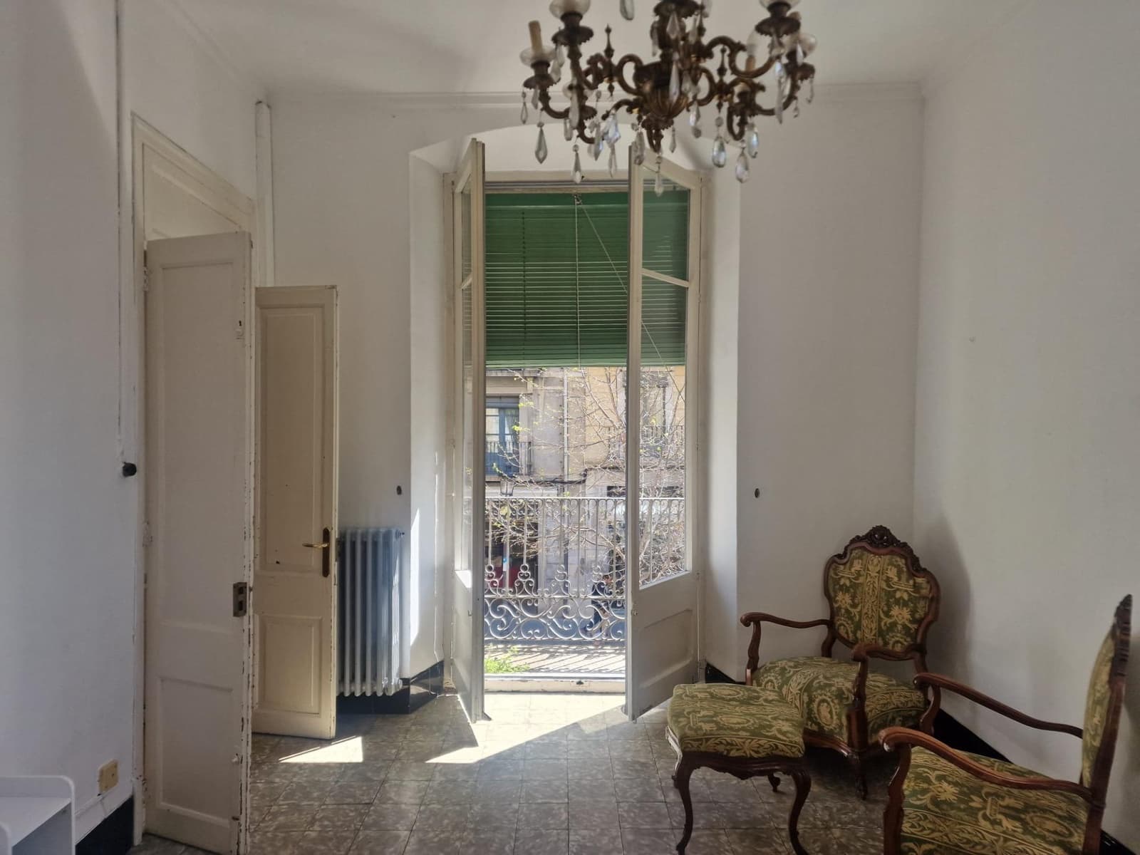 3 bedroom Flat for sale in Girona city - € 498,000 (Ref: 9876808)