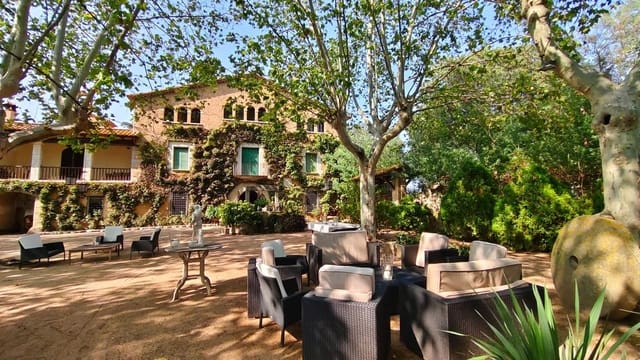 12 camera da letto Finca/Casa di Campagna da affittare in Llagostera - 35.000 € (Rif: 9878960)
