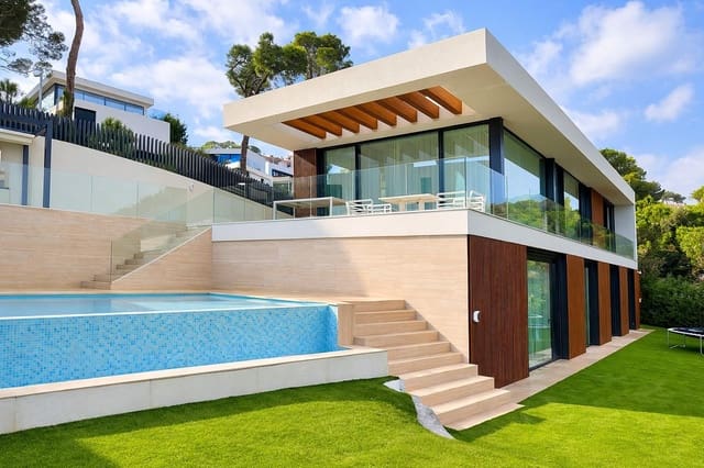 4 bedroom Villa for rent in Platja d'Aro, Castell-Platja d'Aro with pool garage - € 18,000 (Ref: 9878962)