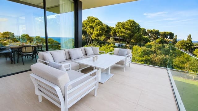 4 soverom Villa til leie i Platja d'Aro, Castell-Platja d'Aro med svømmebasseng garasje - € 18 000 (Ref: 9878962)