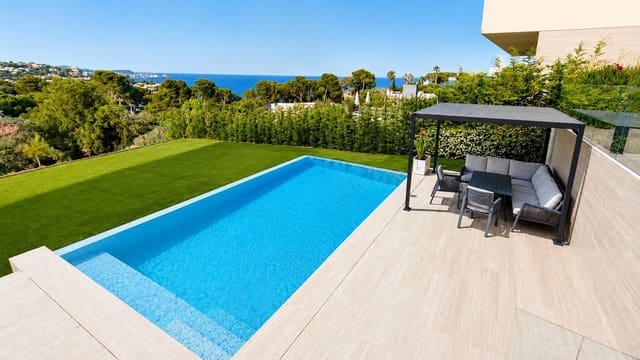4 soverom Villa til leie i Platja d'Aro, Castell-Platja d'Aro med svømmebasseng garasje - € 18 000 (Ref: 9878962)