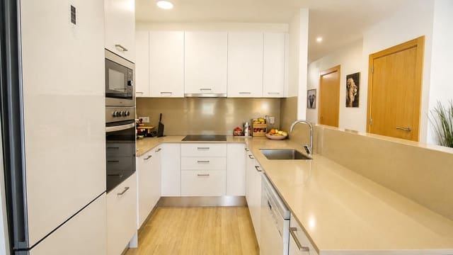4 soveværelse Rækkehus til salg i Sils med garage - € 390.000 (Ref: 9884926)