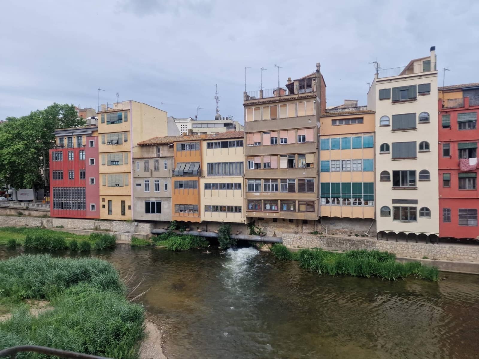 2 sovrum Lägenhet till salu i Girona stad - 330 000 € (Ref: 9892460)