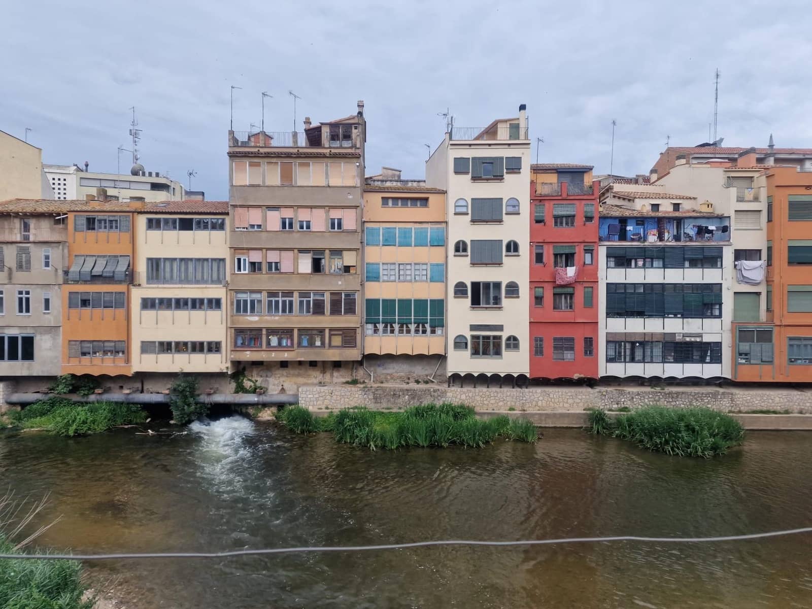 2 sovrum Lägenhet till salu i Girona stad - 330 000 € (Ref: 9892460)