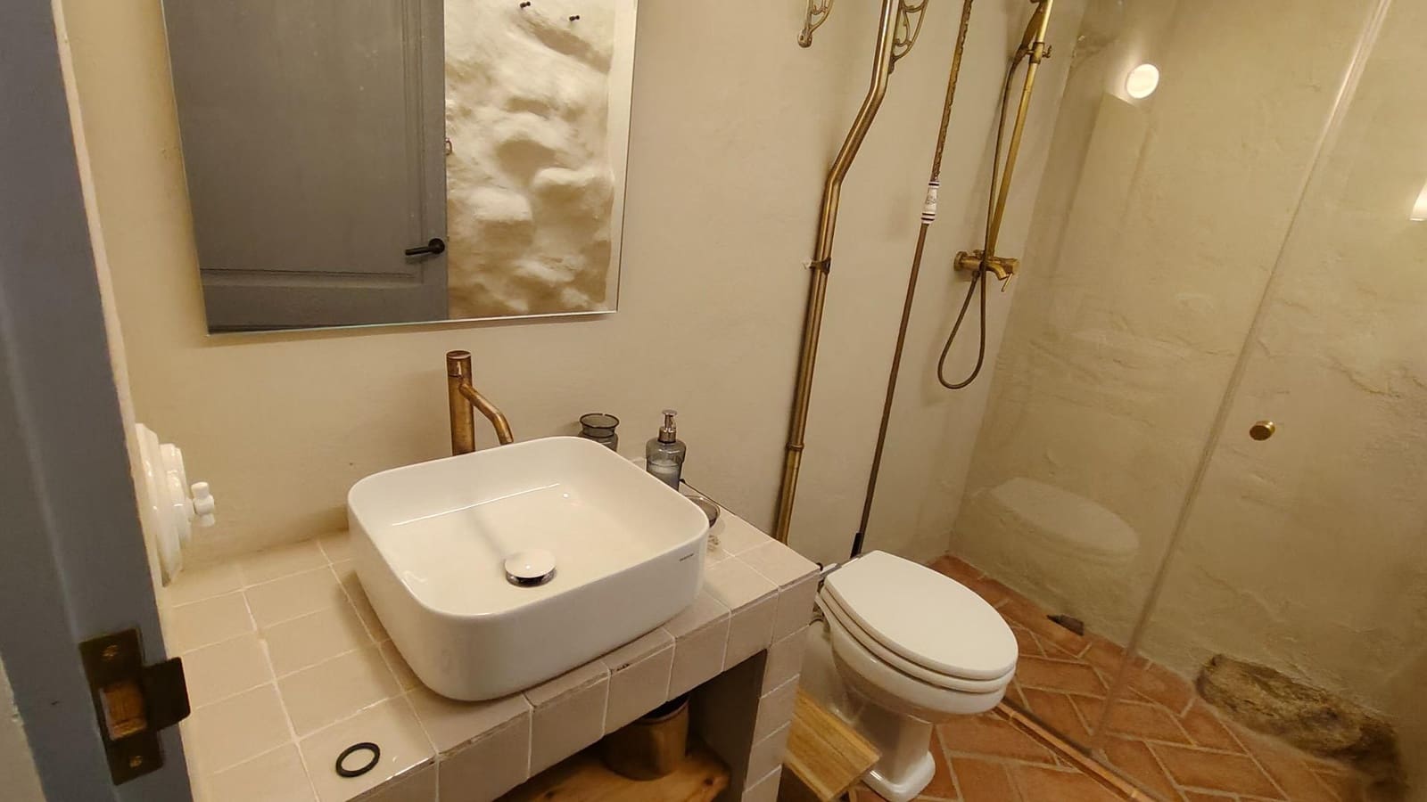 3 soverom Hus til leie i Vulpellac - € 4 500 (Ref: 9893996)