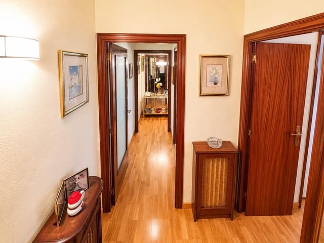 3 soverom Leilighet til salgs i El Clot, Barcelona by - € 426 000 (Ref: 9896426)