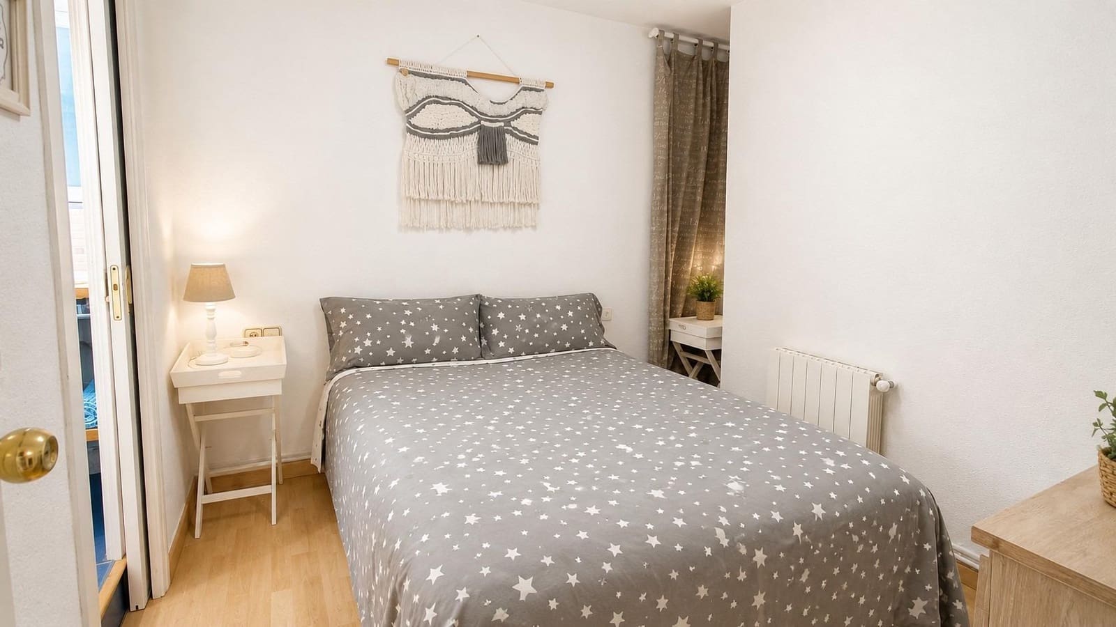 3 bedroom Apartment for rent in Platja d'Aro with garage - € 3,500 (Ref: 9898896)