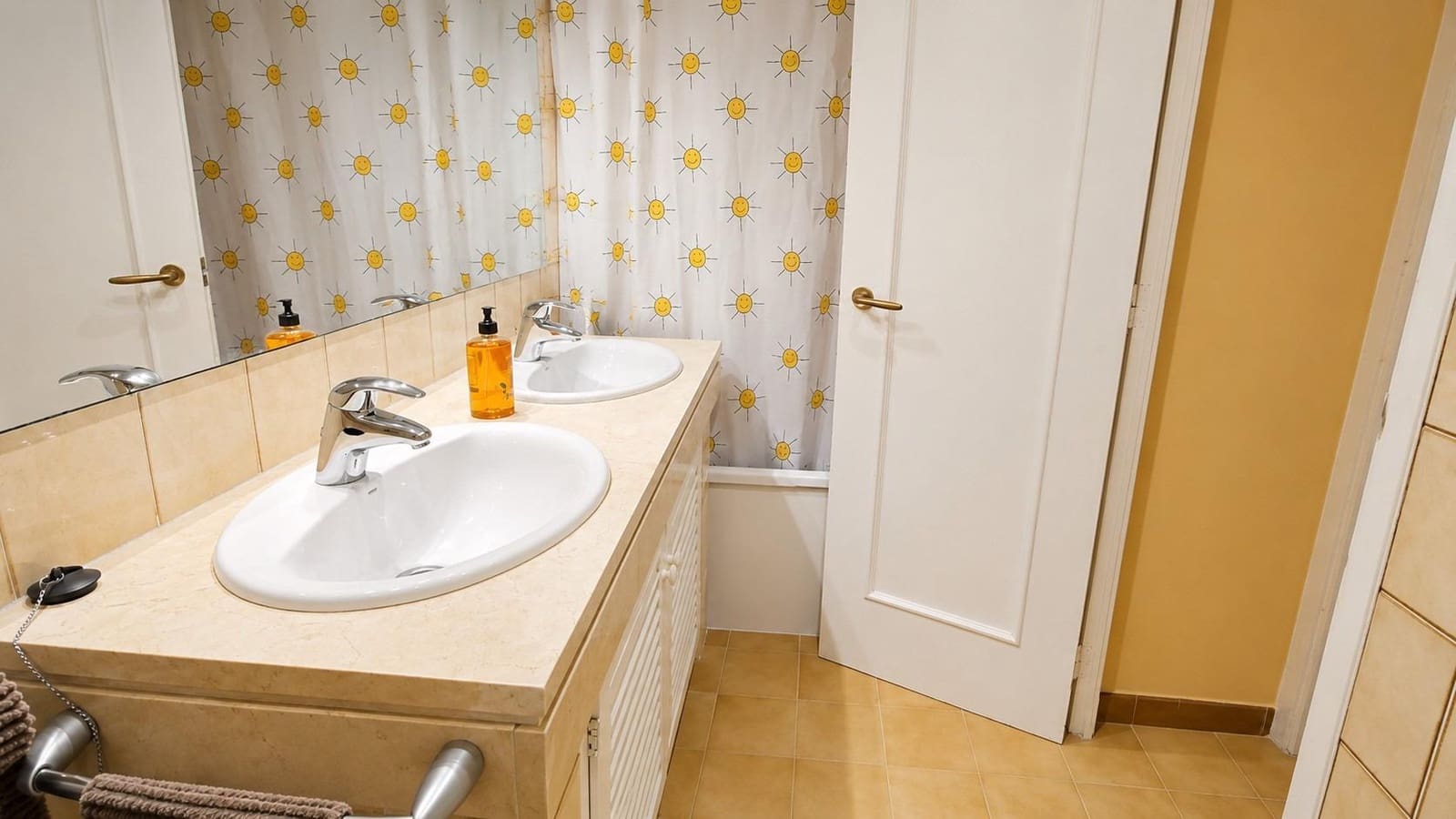 3 bedroom Apartment for rent in Platja d'Aro with garage - € 3,500 (Ref: 9898896)