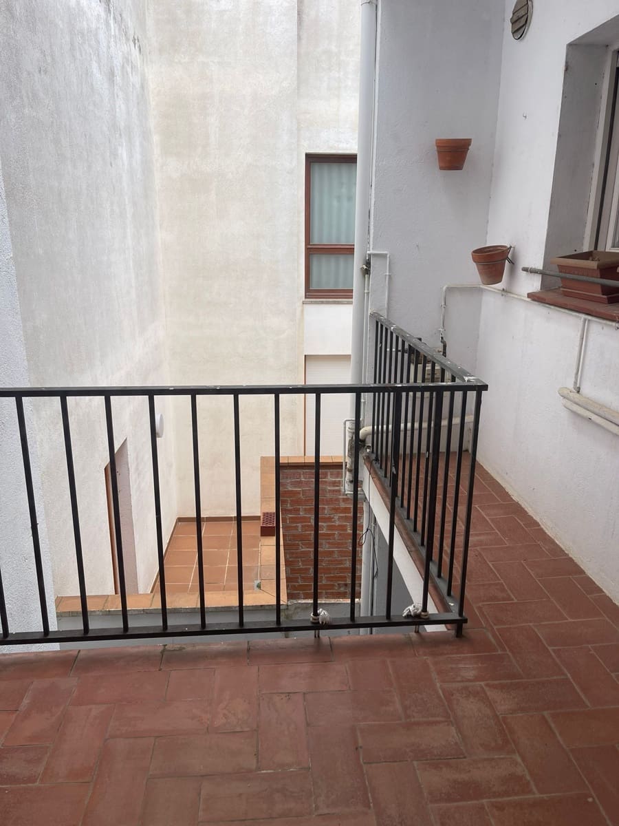 Casa de 6 habitaciones en Torroella de Montgrí en venta - 325.000 € (Ref: 9350211)