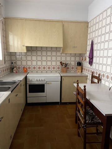 6 makuuhuone Omakotitalo myytävänä paikassa Torroella de Montgrí - 325 000 € (Ref: 9350211)