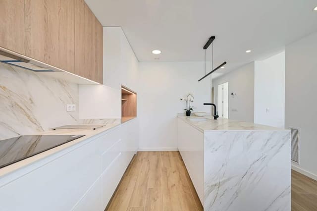 4 bedroom Semi-detached Villa for sale in Sant Pere Pescador - € 540,000 (Ref: 9403622)