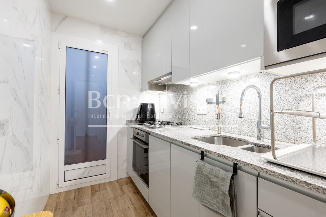 4 camera da letto Appartamento in vendita in Barcelona citta - 500.000 € (Rif: 10005249)