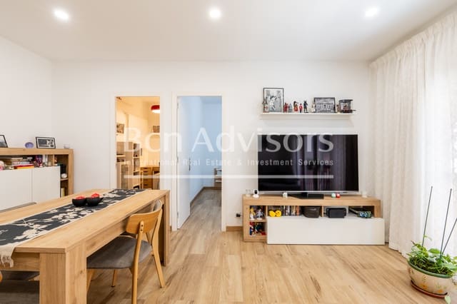 4 soverom Leilighet til salgs i El Barri Gòtic, Barcelona by - € 500 000 (Ref: 10005249)
