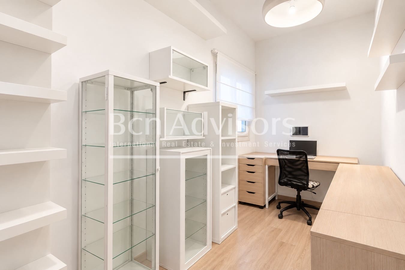4 soverom Leilighet til salgs i Barcelona by med garasje - € 480 000 (Ref: 10005249)