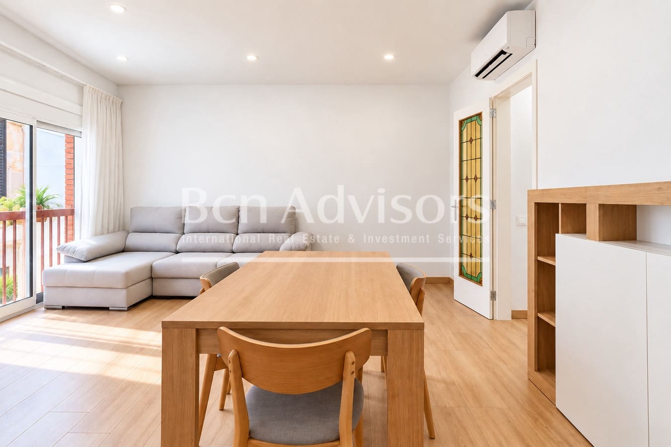 4 soverom Leilighet til salgs i Barcelona by med garasje - € 480 000 (Ref: 10005249)