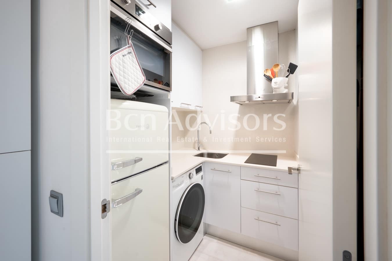 1 bedroom Apartment for sale in Barcelona city - € 400,000 (Ref: 10015208)