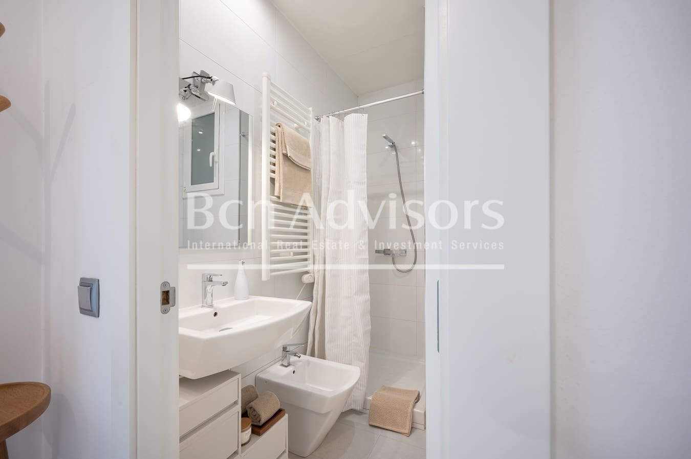 1 bedroom Apartment for sale in Barcelona city - € 400,000 (Ref: 10015208)