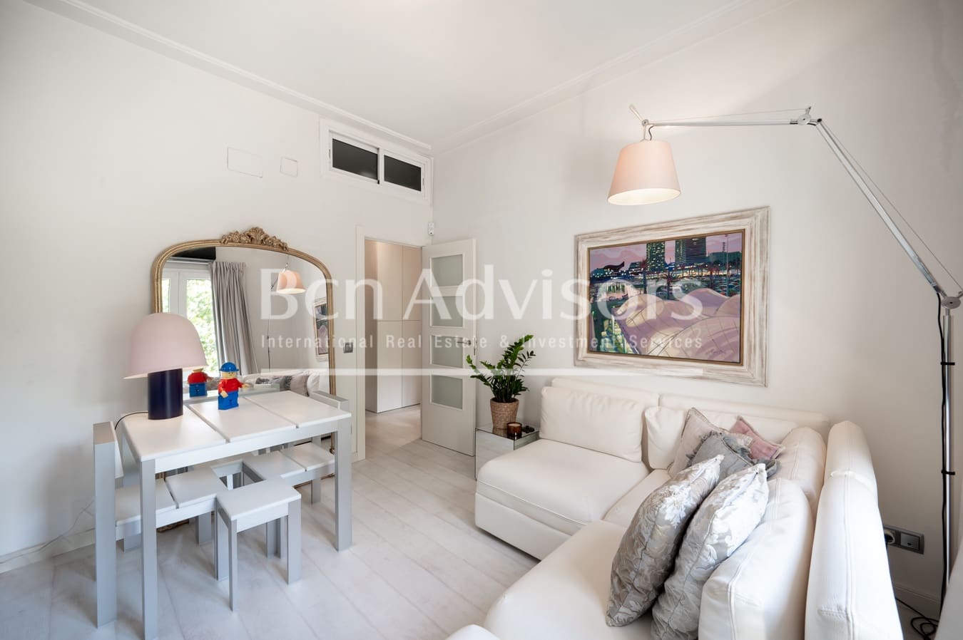 1 bedroom Apartment for sale in Barcelona city - € 400,000 (Ref: 10015208)