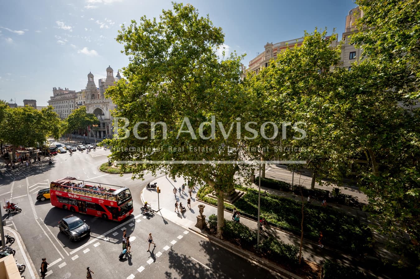 1 bedroom Apartment for sale in Barcelona city - € 400,000 (Ref: 10015208)