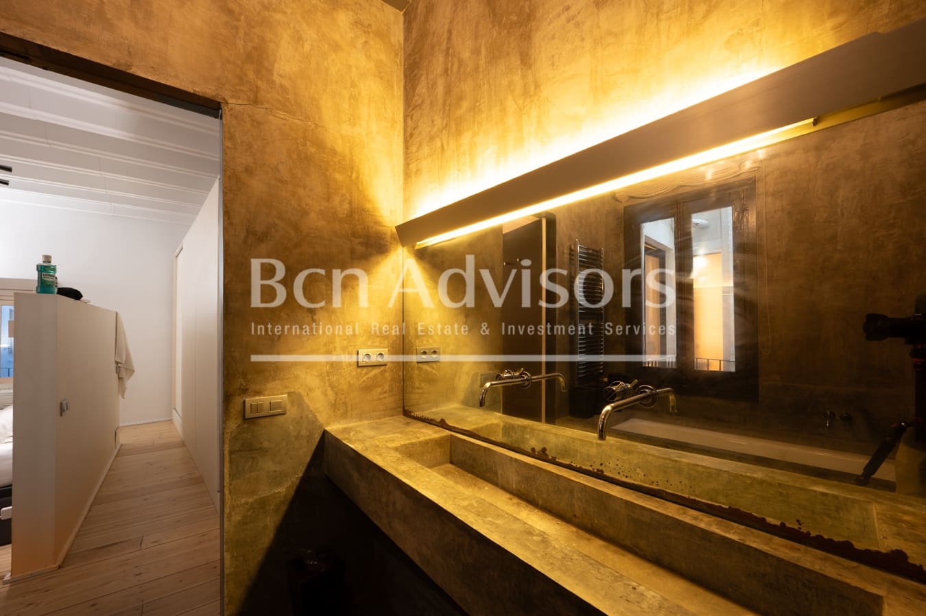 2 slaapkamer Appartement te koop in Barcelona stad - € 825.000 (Ref: 10020359)