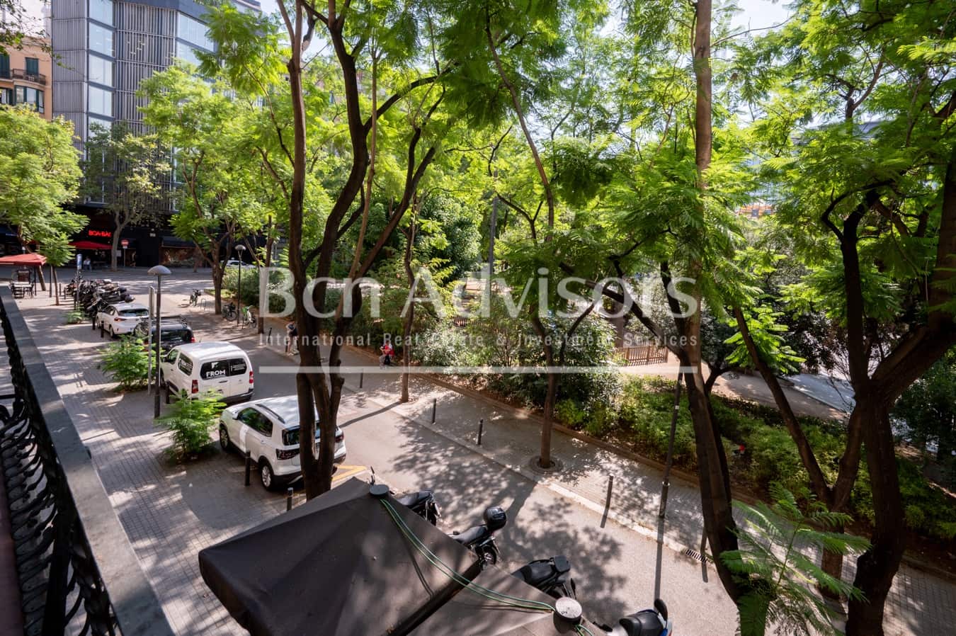 3 slaapkamer Appartement te koop in Barcelona stad - € 1.285.000 (Ref: 10022150)