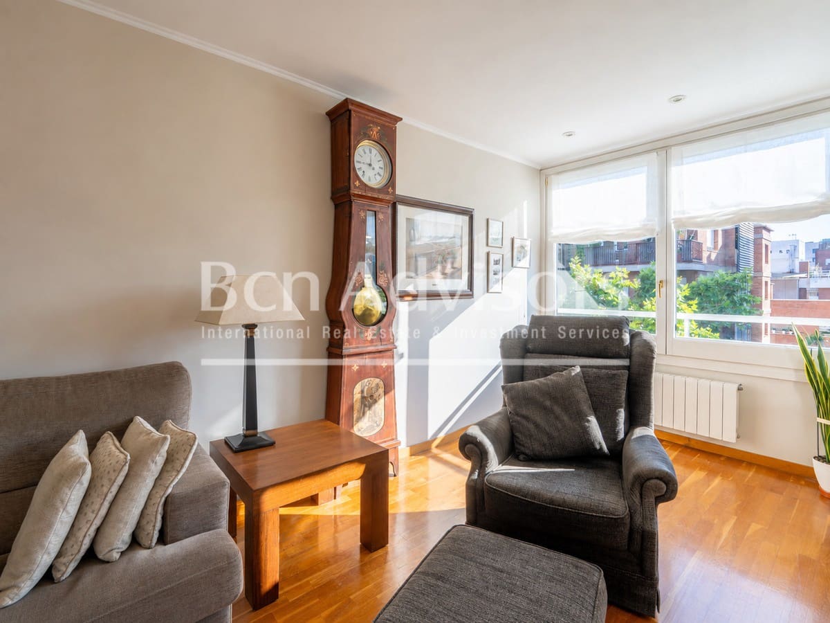 5 Zimmer Penthouse zu verkaufen in Barcelona Stadt mit Pool - 2.190.000 € (Ref: 10054875)