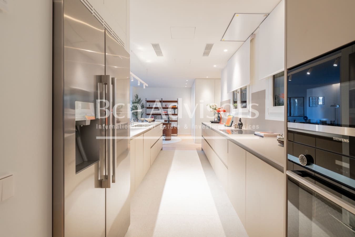 2 bedroom Apartment for sale in Barcelona city - € 1,450,000 (Ref: 10054876)